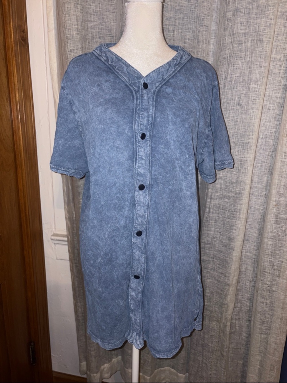 Washed Blue Short-Sleeve Button-Up Shirt - Casual Top